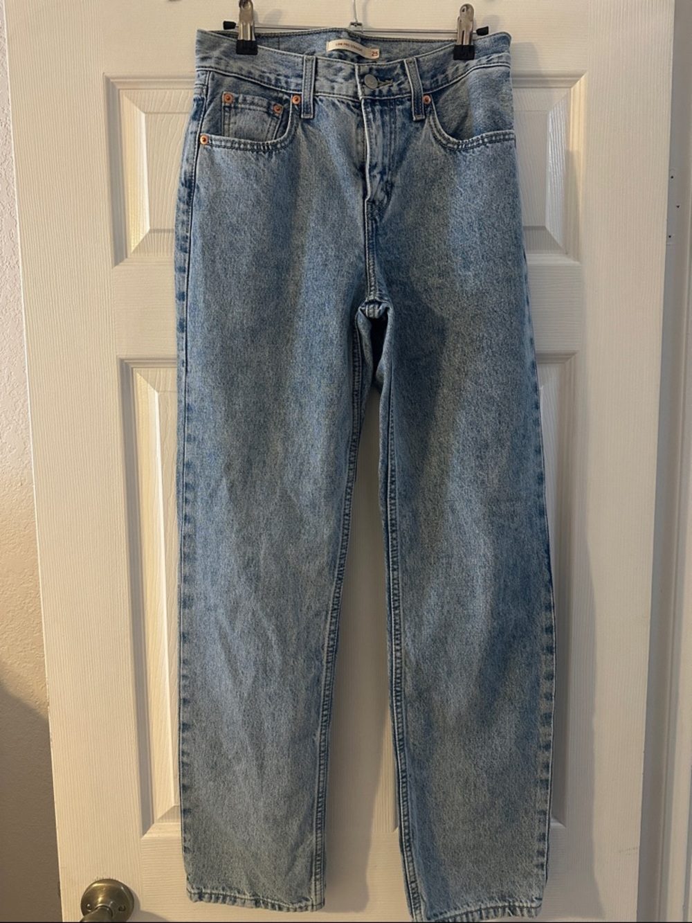 Levi’s Low Pro Straight Leg Jean (25)